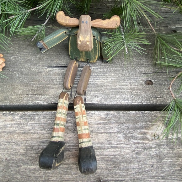 Moose Sitting on Shelf - Picture 4 of 9